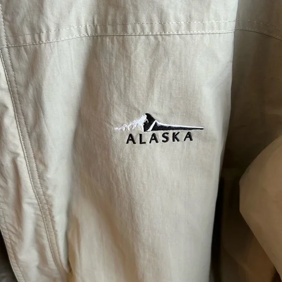 Never been worn Pure Alaska hooded lined XXL jacket - Picture 9 of 11
